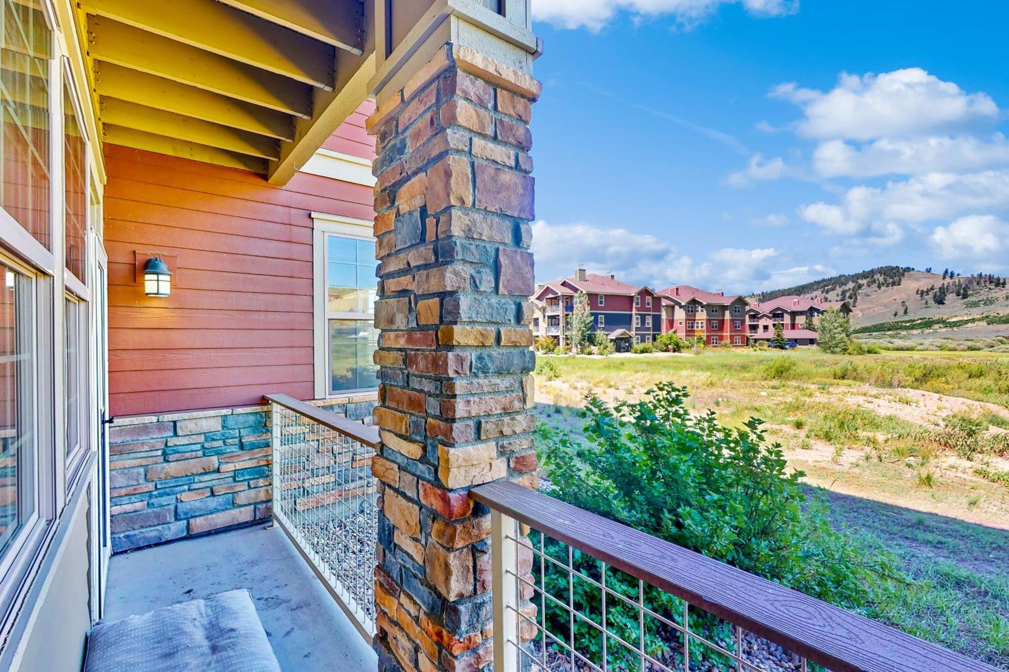 Granby Ranch Apartment Bilik gambar